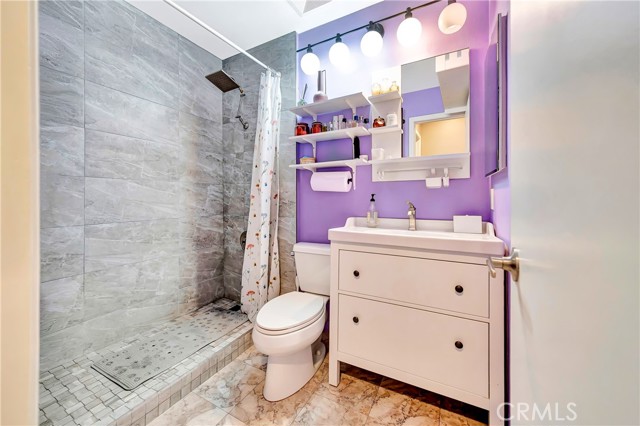 Detail Gallery Image 15 of 34 For 27416 Rondell St, Agoura Hills,  CA 91301 - 2 Beds | 1 Baths