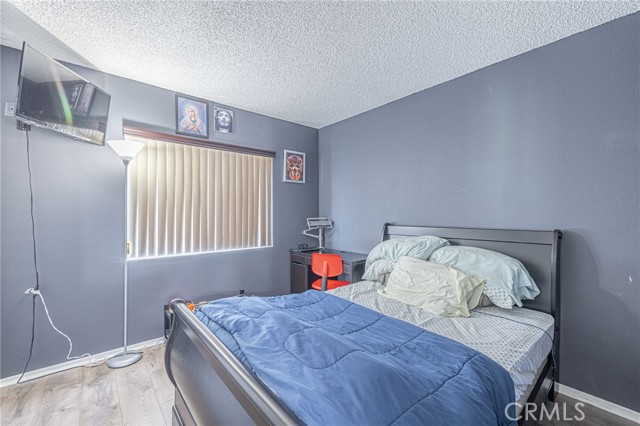 Detail Gallery Image 27 of 39 For 3336 E Avenue Q10, Palmdale,  CA 93550 - 4 Beds | 3 Baths