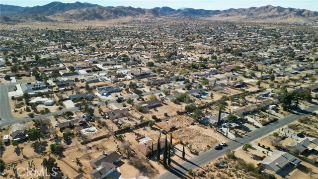 Detail Gallery Image 32 of 34 For 58387 Carlyle Dr, Yucca Valley,  CA 92284 - 3 Beds | 2/1 Baths