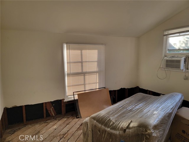 Detail Gallery Image 27 of 39 For 17337 Saticoy St, Northridge,  CA 91325 - 3 Beds | 2 Baths