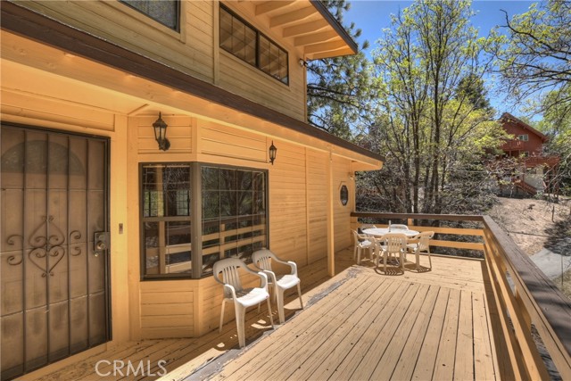 33294 Wild Rose Drive, Green Valley Lake CA: https://media.crmls.org/medias/4bf9009f-f627-4db2-88ee-7348faf84863.jpg