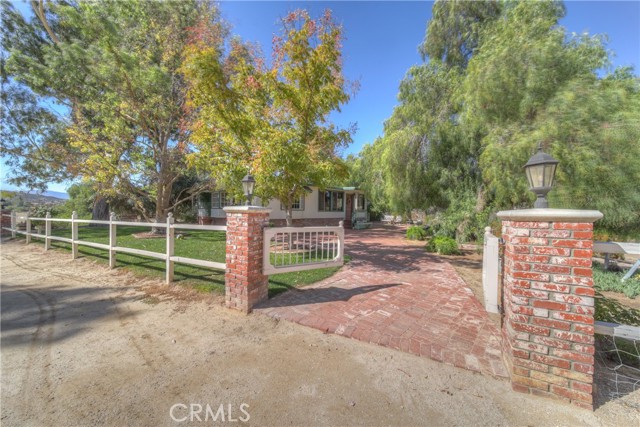 Detail Gallery Image 2 of 73 For 40254 Reed Valley Rd, Aguanga,  CA 92536 - 2 Beds | 2 Baths