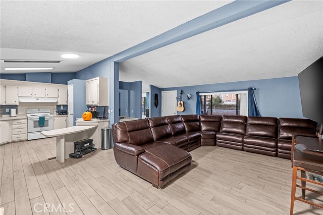 Detail Gallery Image 12 of 47 For 30883 Sherman Rd, Menifee,  CA 92584 - 3 Beds | 2 Baths