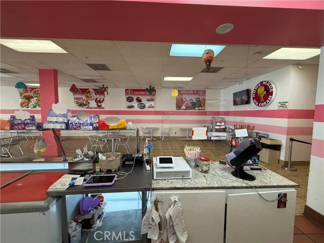 716 E Arrow Highway, Pomona CA: https://media.crmls.org/medias/4bf9b7c5-ce99-44b1-87f9-fe0f72a43e6e.jpg