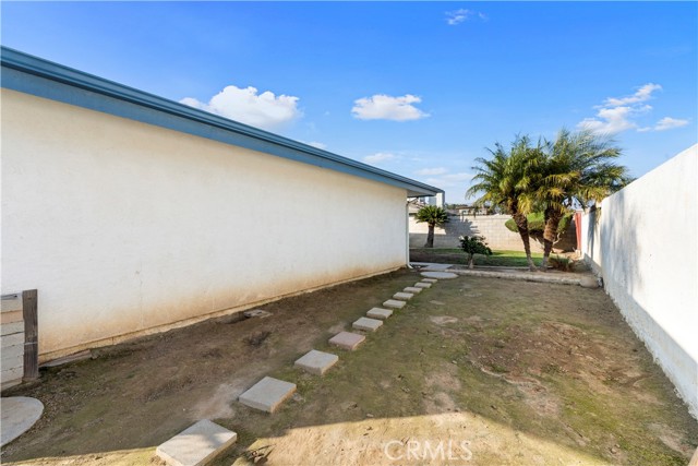 Detail Gallery Image 3 of 20 For 3100 Woodstown, Bakersfield,  CA 93312 - 3 Beds | 2 Baths