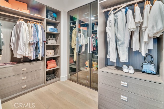 Detail Gallery Image 41 of 73 For 719 1st Pl, Hermosa Beach,  CA 90254 - 4 Beds | 4 Baths