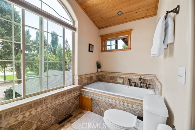 Detail Gallery Image 37 of 45 For 209 W Meadow Ln, Big Bear City,  CA 92314 - 3 Beds | 2 Baths