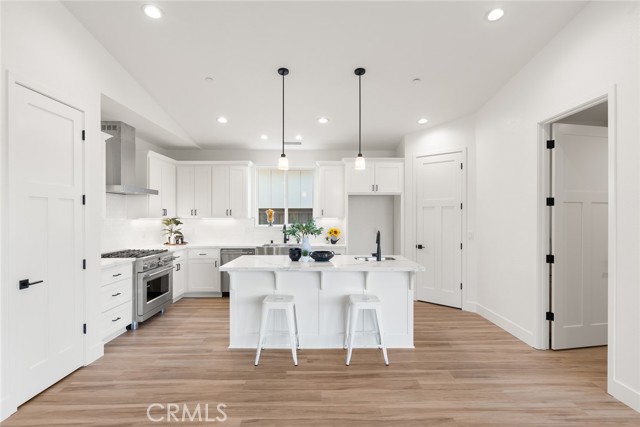 Detail Gallery Image 6 of 20 For 9 Harkness Court, Chico,  CA 95973 - 3 Beds | 2/1 Baths