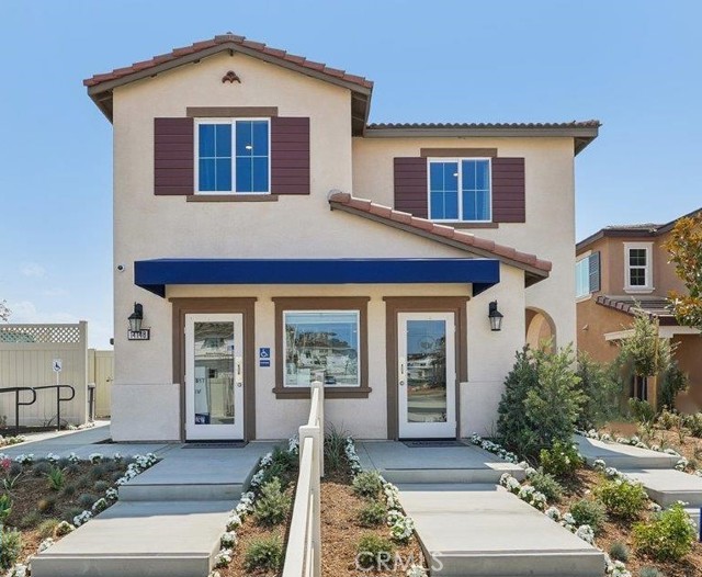MODEL HOME EXTERIOR