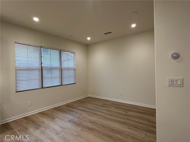 Detail Gallery Image 11 of 27 For 120 Trailing Comet, Irvine,  CA 92618 - 2 Beds | 2/1 Baths