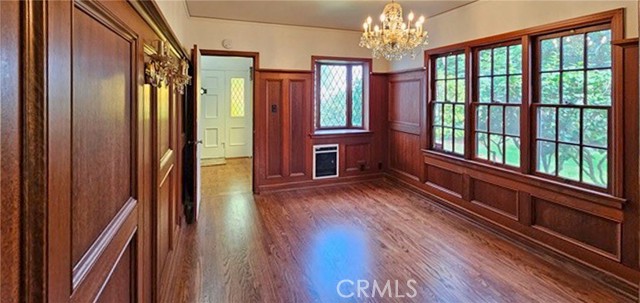 422 E Hermosa Street, Santa Maria CA: https://media.crmls.org/medias/4bfb31d2-0afe-4852-ab21-db0d0a62baf5.jpg