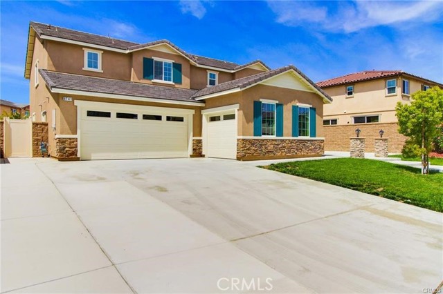 8741 Armadillo Dr, Eastvale, CA 92880