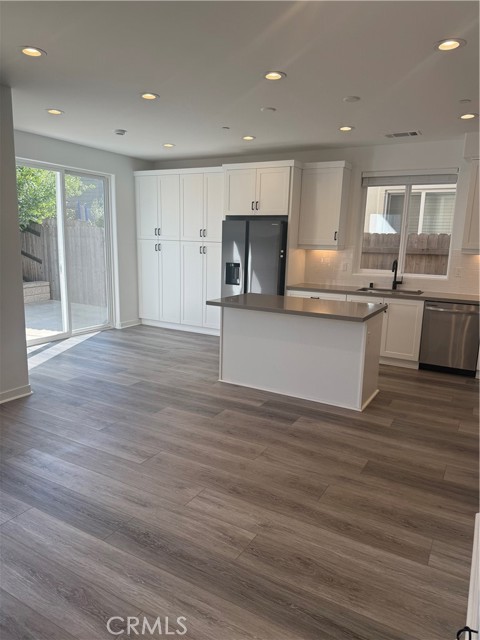 Detail Gallery Image 6 of 33 For 1868 San Luis Ranch, San Luis Obispo,  CA 83401 - 3 Beds | 2/1 Baths