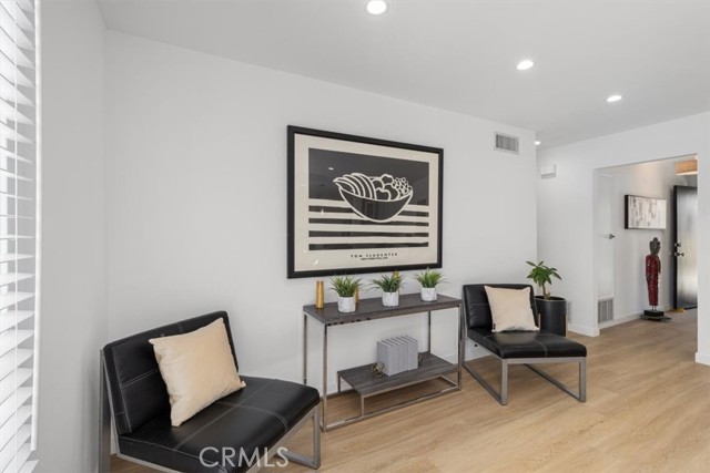 Detail Gallery Image 14 of 55 For 13864 Elgers St, Cerritos,  CA 90703 - 3 Beds | 2 Baths