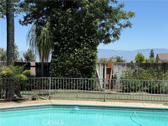 Detail Gallery Image 37 of 38 For 23020 Jensen Ct, Grand Terrace,  CA 92313 - 3 Beds | 2 Baths