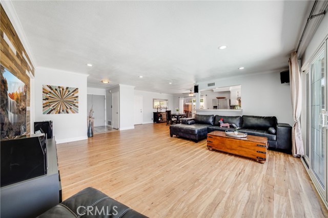 Detail Gallery Image 9 of 45 For 1935 Adobe Ave, Corona,  CA 92882 - 3 Beds | 2 Baths