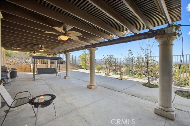 Detail Gallery Image 10 of 26 For 7480 Tioga, Highland,  CA 92346 - 6 Beds | 4/1 Baths