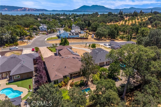 1685 Alden Avenue, Lakeport CA: https://media.crmls.org/medias/4c00fe98-5b00-46e7-8a78-42ea6952ceac.jpg