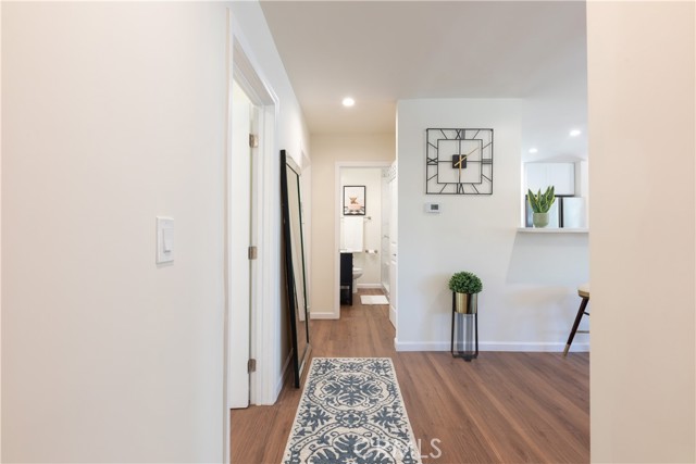 Detail Gallery Image 32 of 64 For 3240 Pacific Ave, Long Beach,  CA 90807 - 4 Beds | 3 Baths