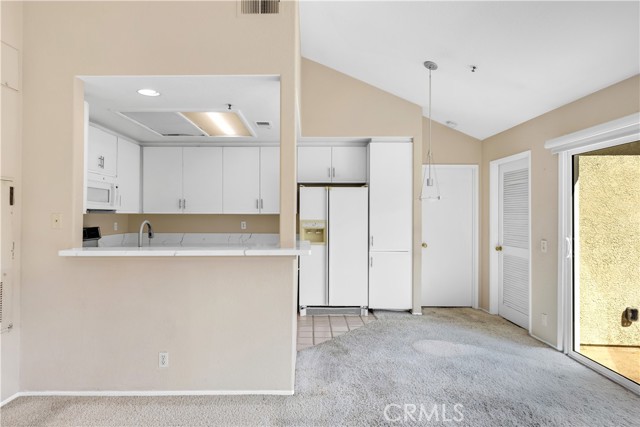 Detail Gallery Image 8 of 28 For 154 Cinnamon Teal, Aliso Viejo,  CA 92656 - 2 Beds | 2 Baths