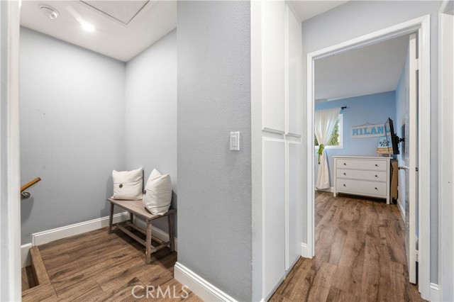 Detail Gallery Image 34 of 52 For 18146 Oxnard #48,  Tarzana,  CA 91356 - 3 Beds | 2/1 Baths