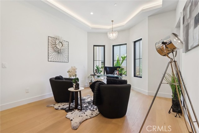 18200 Sheffield Lane, Porter Ranch CA: https://media.crmls.org/medias/4c03624e-1749-4da5-8aee-404a1af55171.jpg