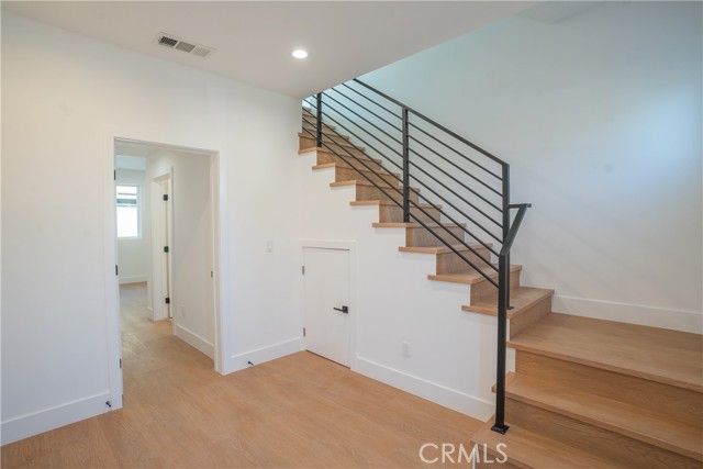 Image 19 of 54 For 2707 Ruhland