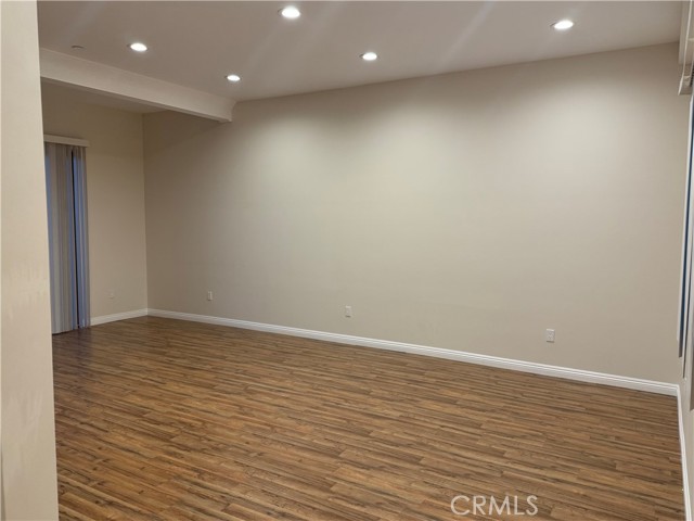 Detail Gallery Image 14 of 16 For 9951 Marcus Ave #104,  Tujunga,  CA 91042 - 3 Beds | 2 Baths