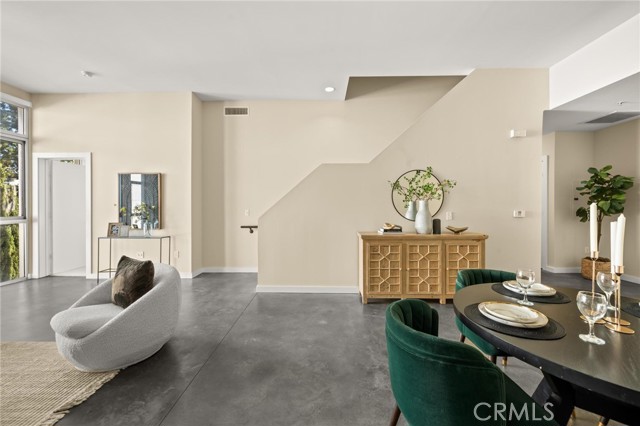 Detail Gallery Image 6 of 38 For 238 S Arroyo Pkwy #401,  Pasadena,  CA 91105 - 2 Beds | 2 Baths
