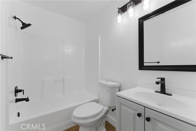 Detail Gallery Image 10 of 60 For 3454 Garnet, Rosamond,  CA 93560 - 5 Beds | 3 Baths