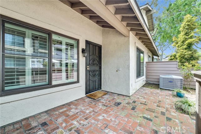 Detail Gallery Image 6 of 56 For 1353 N Mako Ln #41,  Anaheim,  CA 92801 - 2 Beds | 2 Baths