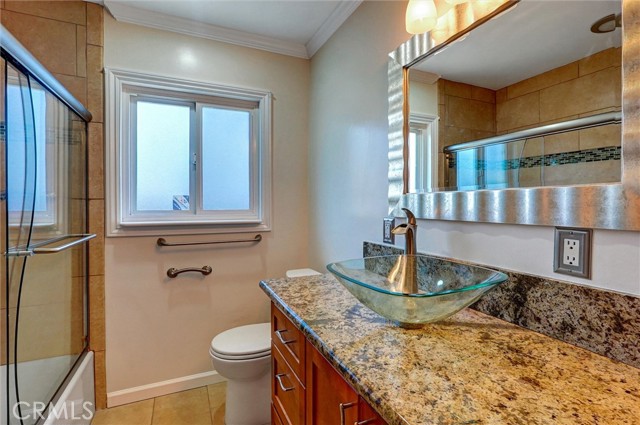 Detail Gallery Image 18 of 31 For 17068 Celtic, Granada Hills,  CA 91344 - 3 Beds | 2 Baths