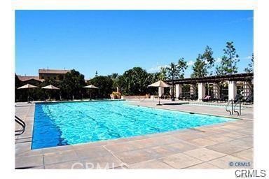 Detail Gallery Image 13 of 14 For 308 Bronze, Irvine,  CA 92618 - 4 Beds | 3 Baths