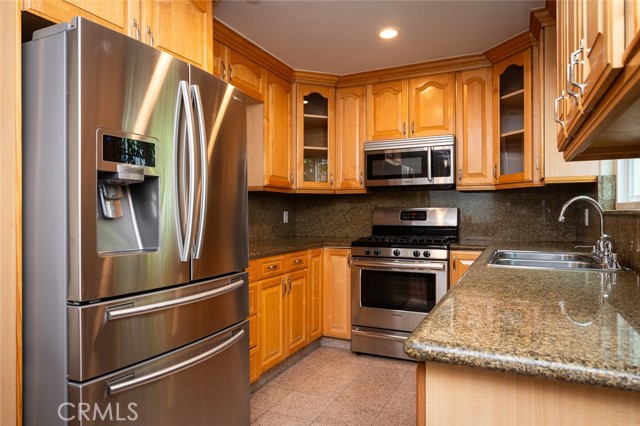 Detail Gallery Image 20 of 44 For 707 Raleigh St #5,  Glendale,  CA 91205 - 3 Beds | 3 Baths