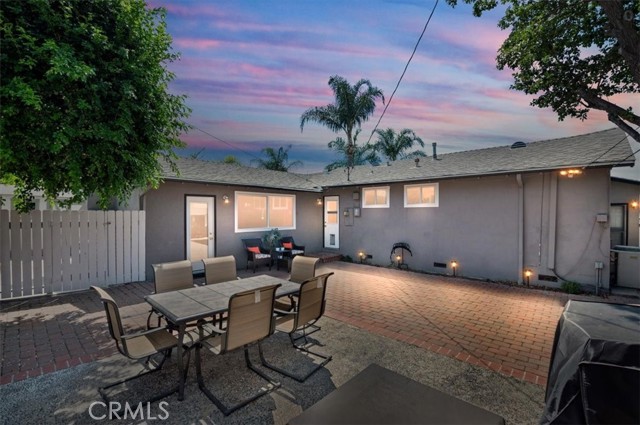 Detail Gallery Image 2 of 38 For 1968 Miramar St, Pomona,  CA 91767 - 3 Beds | 2 Baths