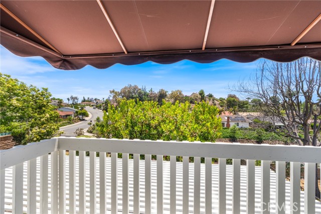 26982 Pueblonuevo Drive, Mission Viejo CA: https://media.crmls.org/medias/4c0a3e4b-a13e-4079-8b42-e8ad5e8765fa.jpg