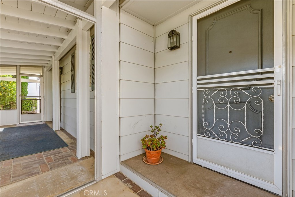 5200 Irvine Blvd., Space 2 — photo 3