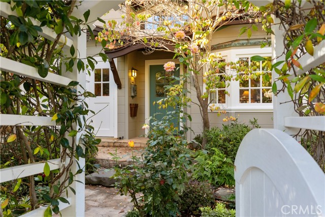 2310 Bowdoin Street, Palo Alto, CA, 94306 2310 Bowdoin Street, Palo Alto, CA, 94306