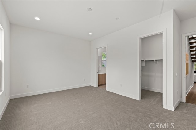 29961 W Corte Temprano, Valencia CA: https://media.crmls.org/medias/4c0bc77d-c603-488c-8577-7bdf09c16908.jpg