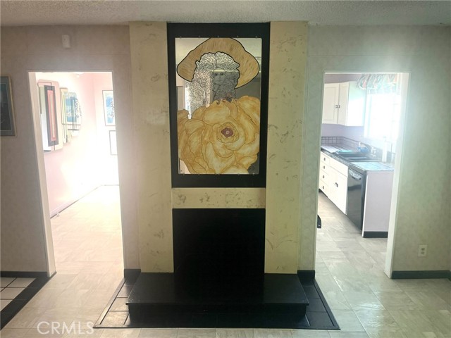 3050 Madison Avenue, Costa Mesa CA: https://media.crmls.org/medias/4c0c14f0-46c2-4a17-9657-01cf69111fcc.jpg
