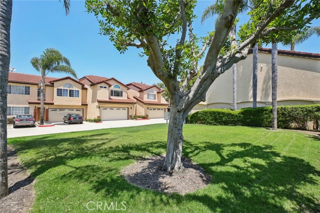 Detail Gallery Image 33 of 34 For 17556 Van Buren Ln, Huntington Beach,  CA 92647 - 2 Beds | 2/1 Baths