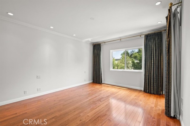 Detail Gallery Image 16 of 33 For 1228 N La Cienega Bld #203,  West Hollywood,  CA 90069 - 2 Beds | 2 Baths