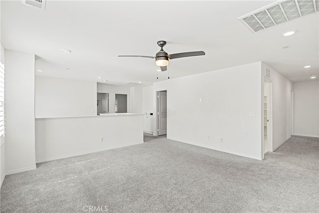 MLS #WS25243385 image #25