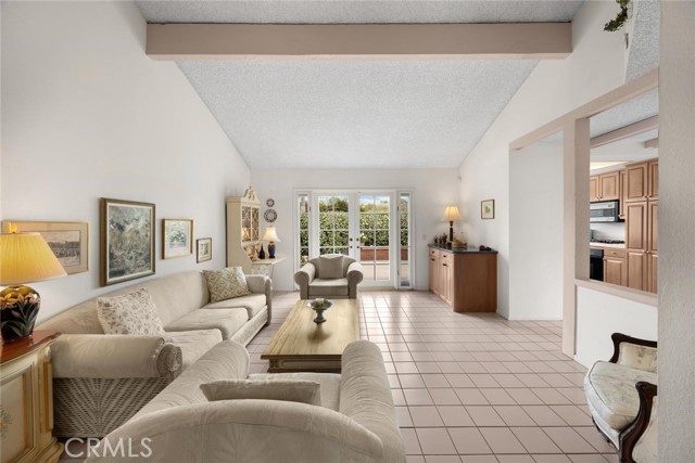 1730 Rolling Hills Drive, Fullerton CA: https://media.crmls.org/medias/4c0d3ce0-c6d9-47cc-a565-08957f0e86e1.jpg