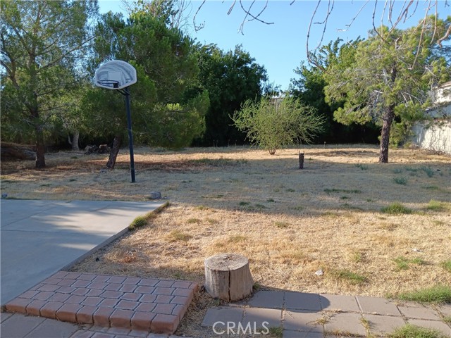 Detail Gallery Image 17 of 20 For 3759 Noll Dr, Palmdale,  CA 93550 - 3 Beds | 2 Baths