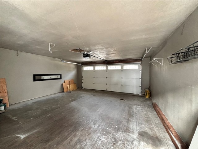 Detail Gallery Image 29 of 31 For 1705 E 111th Pl, Los Angeles,  CA 90059 - 3 Beds | 2 Baths