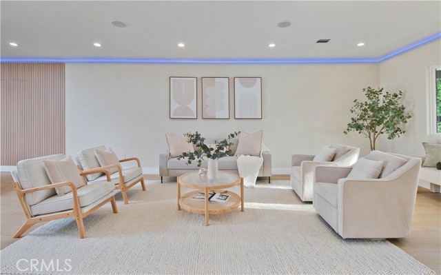 Detail Gallery Image 35 of 47 For 5864 Jamieson Ave, Encino,  CA 91316 - 3 Beds | 3 Baths