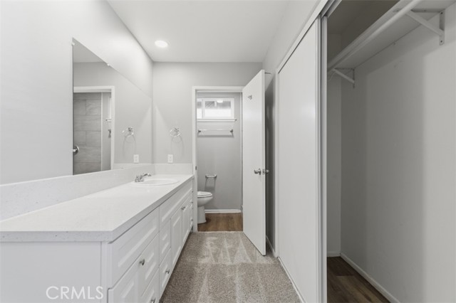 Detail Gallery Image 28 of 36 For 29166 Flowerpark Dr, Canyon Country,  CA 91387 - 3 Beds | 2/1 Baths