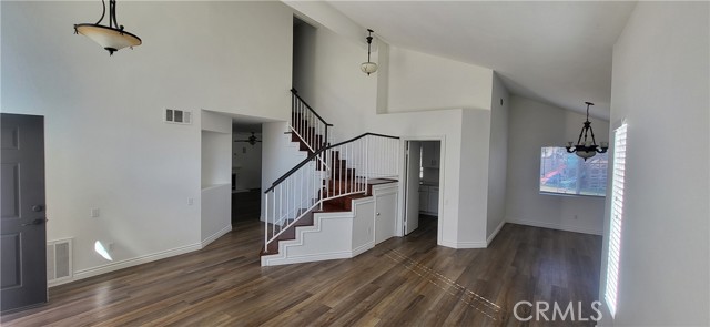 Detail Gallery Image 5 of 35 For 1049 Jude Ct, San Jacinto,  CA 92583 - 4 Beds | 3 Baths