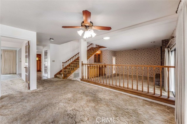 605 N Live Oak, Glendora CA: https://media.crmls.org/medias/4c1138b6-eb38-41b3-b176-755c3da45906.jpg